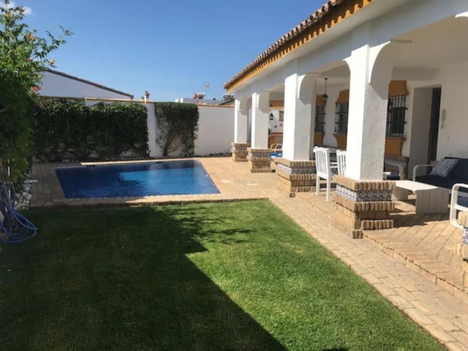 El Magnolio Villa Chiclana de la Frontera Exterior photo